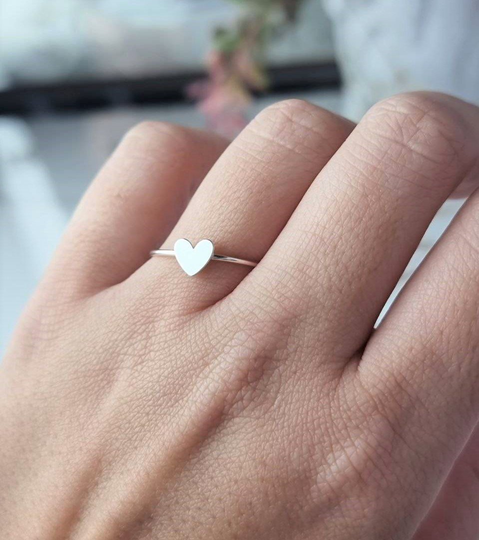 Anel de Prata Coração Preenchido