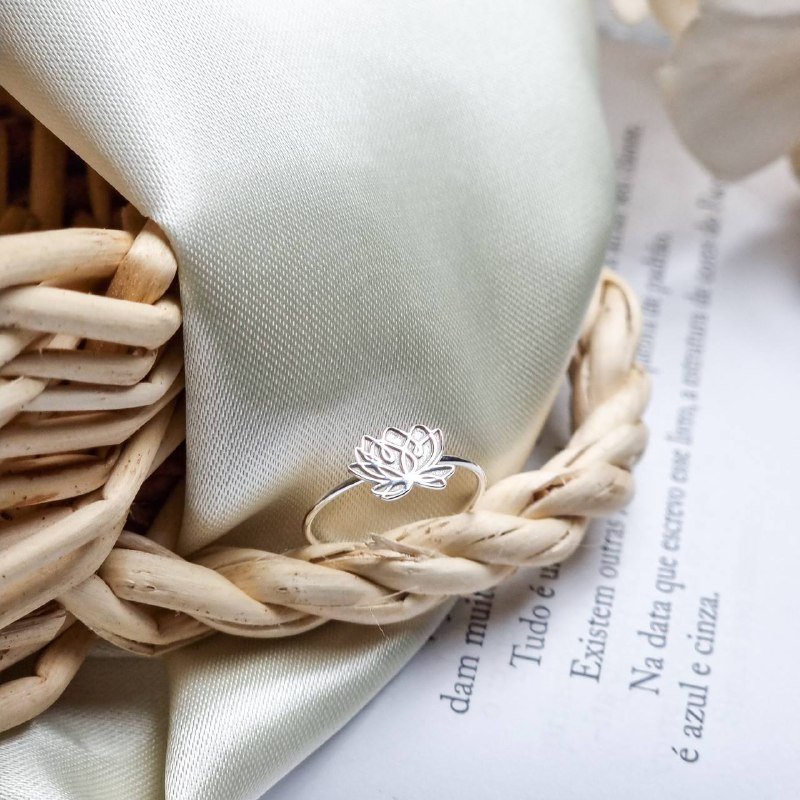 Anel de Prata Flor Lótus