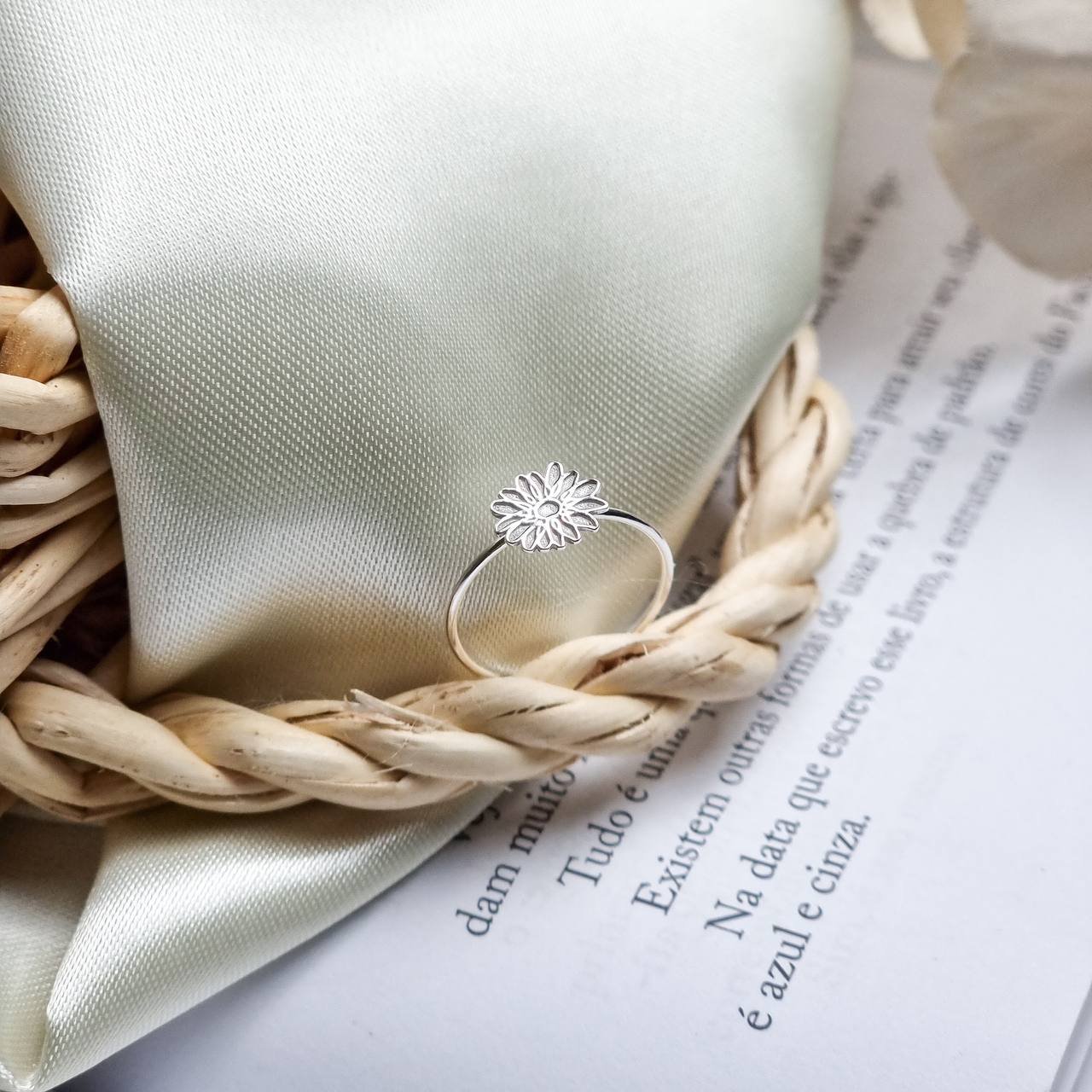 Anel de Prata Flor Margarida