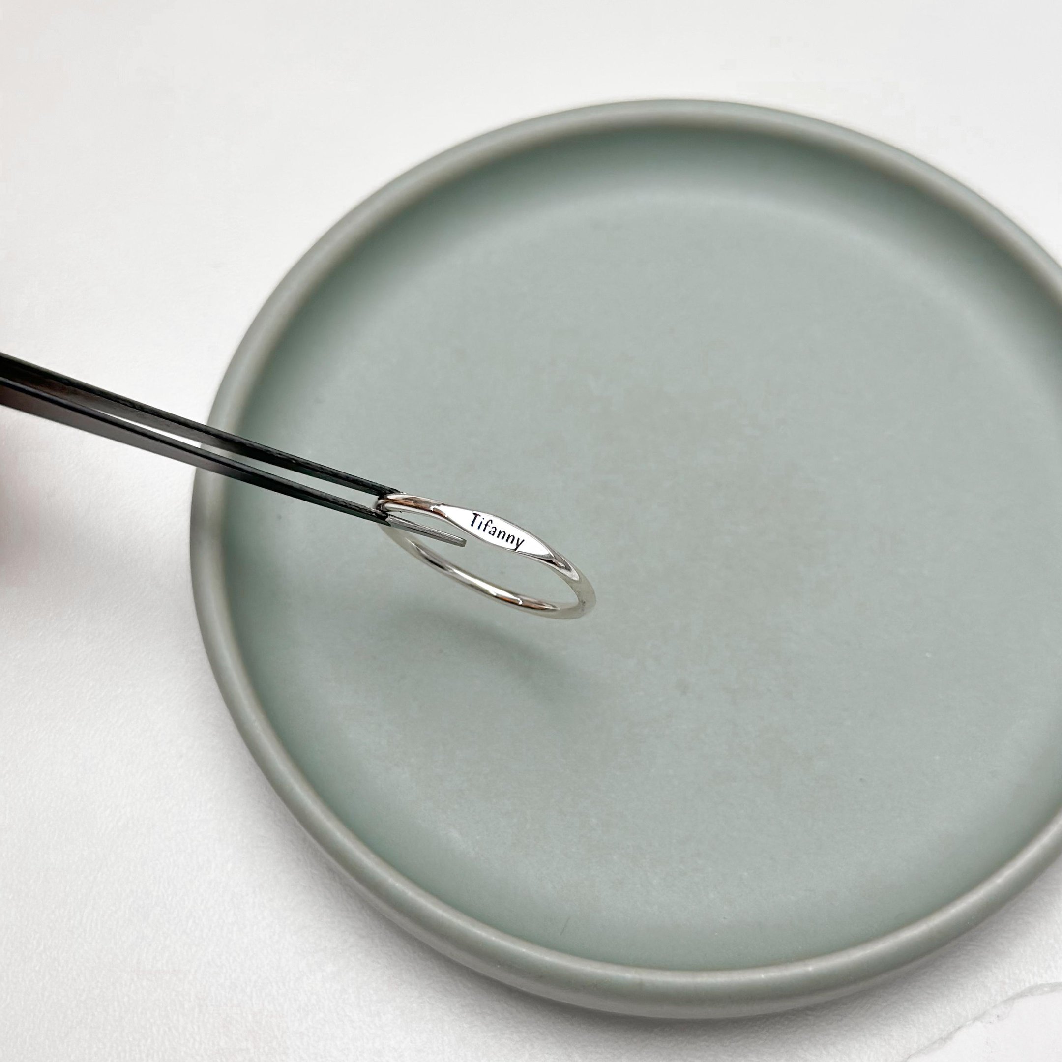 Anel de Prata Personalizável Reto Achatado