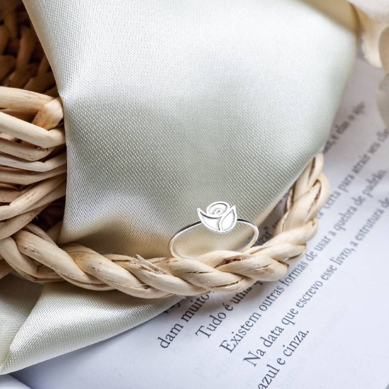 Anel de Prata Flor Tulipa