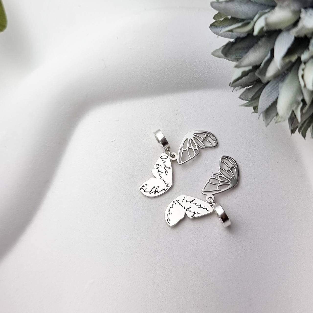 Berloque de Prata Borboleta Dupla Filha