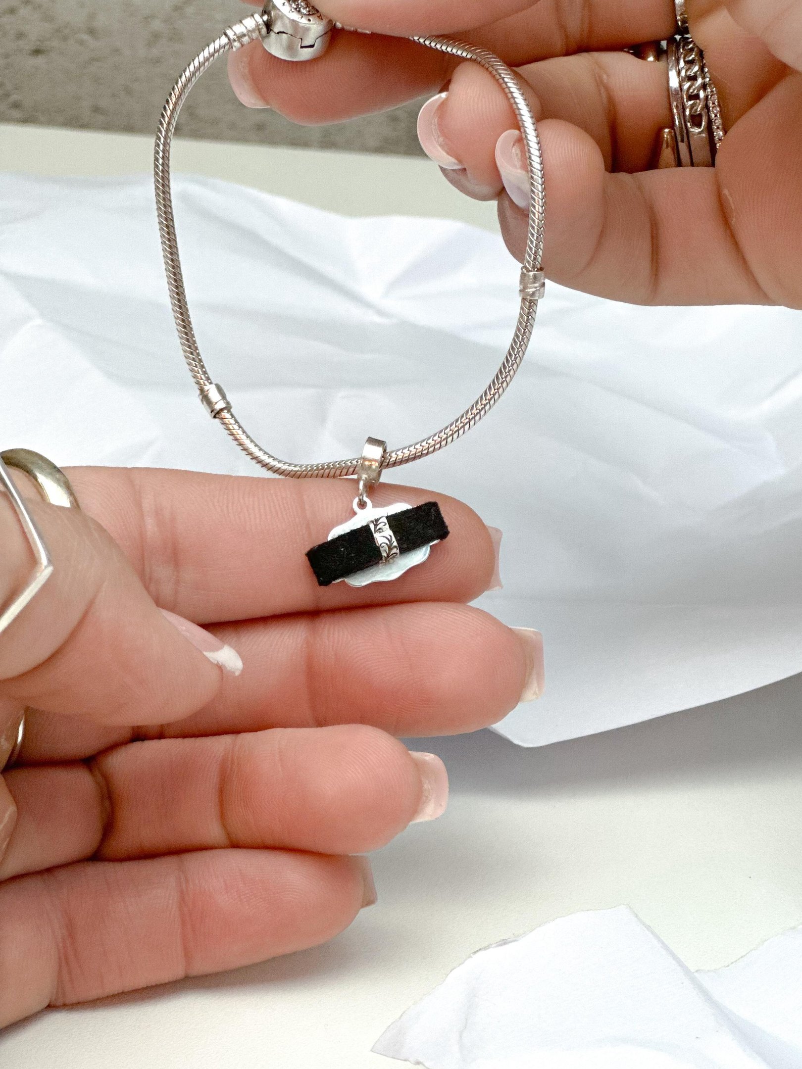 Berloque de Prata Personalizável Fivela Cinto Iniciais