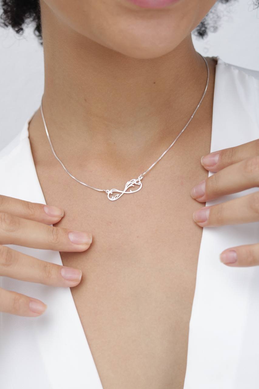 Colar de Prata Infinito Florido
