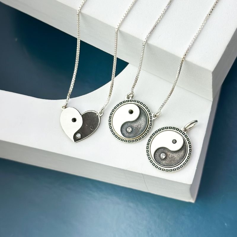 Colar de Prata Medalha Yin Yang