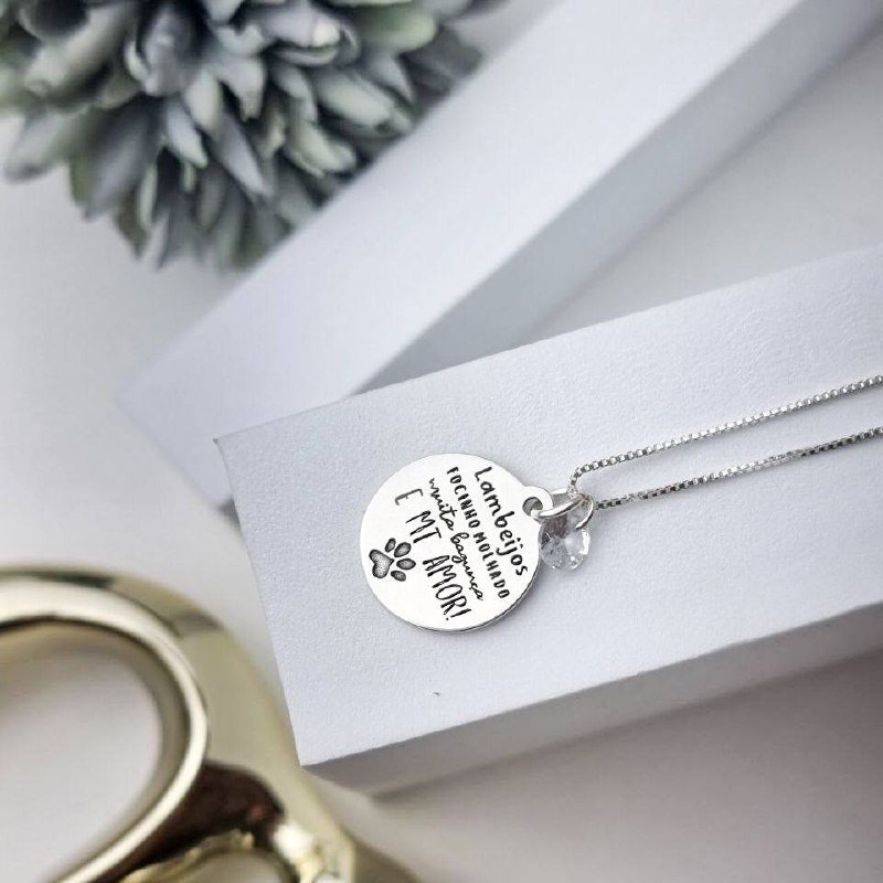 Colar de Prata Patuá Medalha Lambeijos e Zircônia