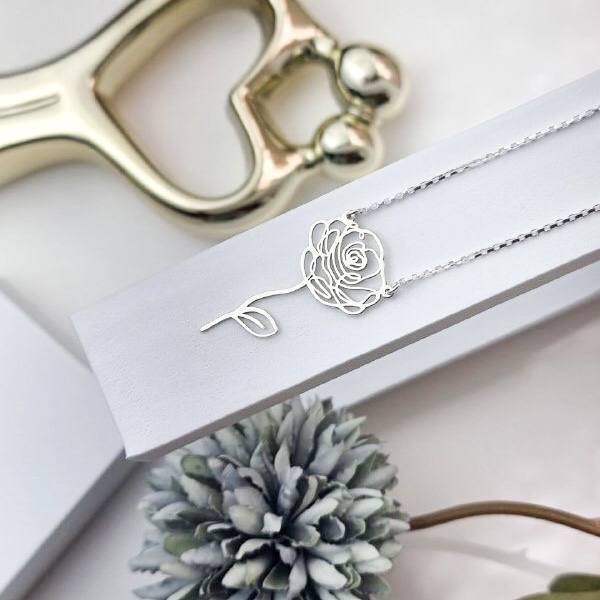 Colar de Prata Vazado Rosa Mãe