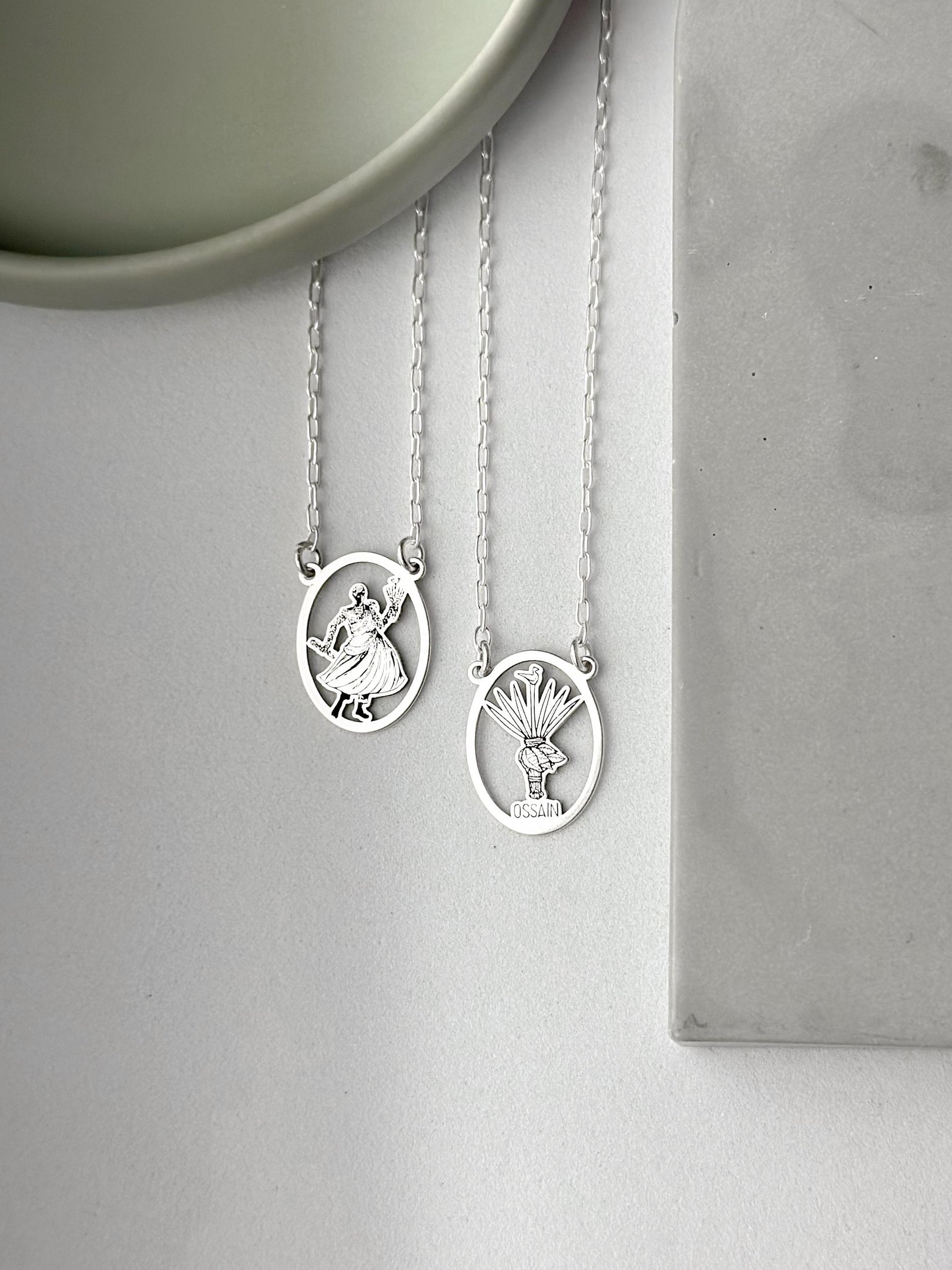 Escapulário de Prata Ossain Oval