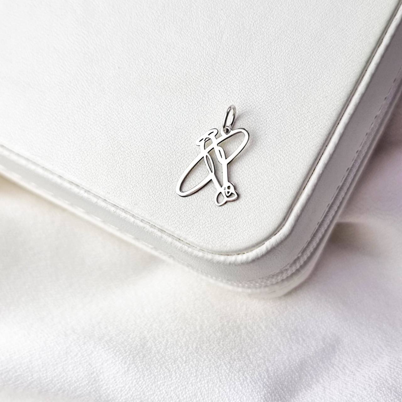 Pingente de Prata Avião Minimalista