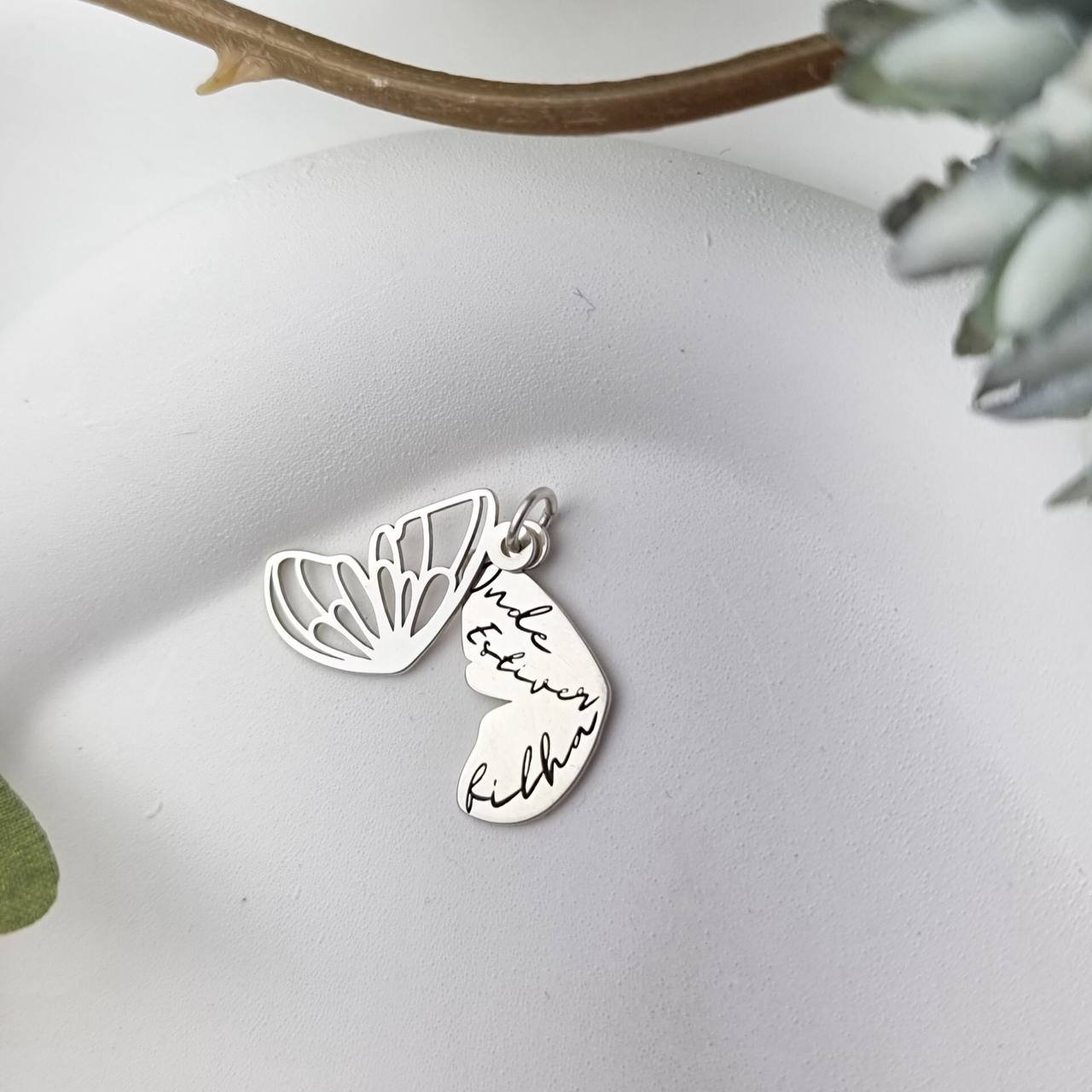 Pingente de Prata Borboleta Dupla Filha