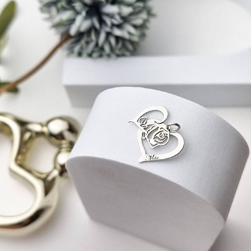 Pingente de Prata Coração Duplo Floral