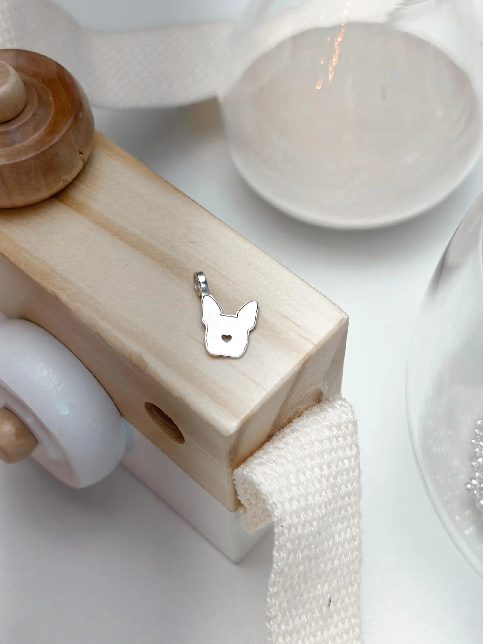 Pingente de Prata Dog Com Contra Argola