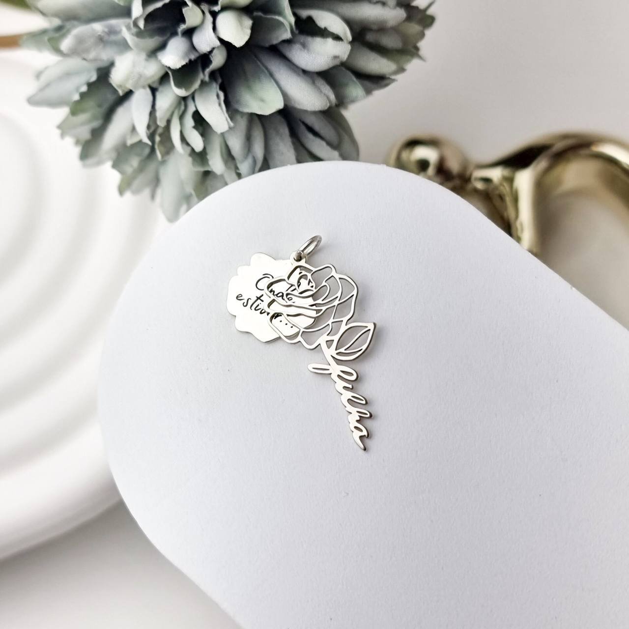 Pingente de Prata Rosa Duplo Filha