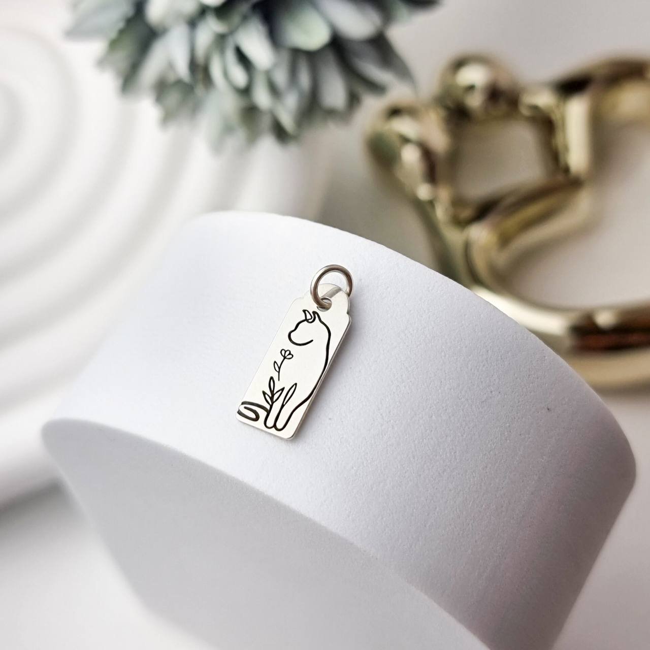 Pingente de Prata Etiqueta Gato Floral