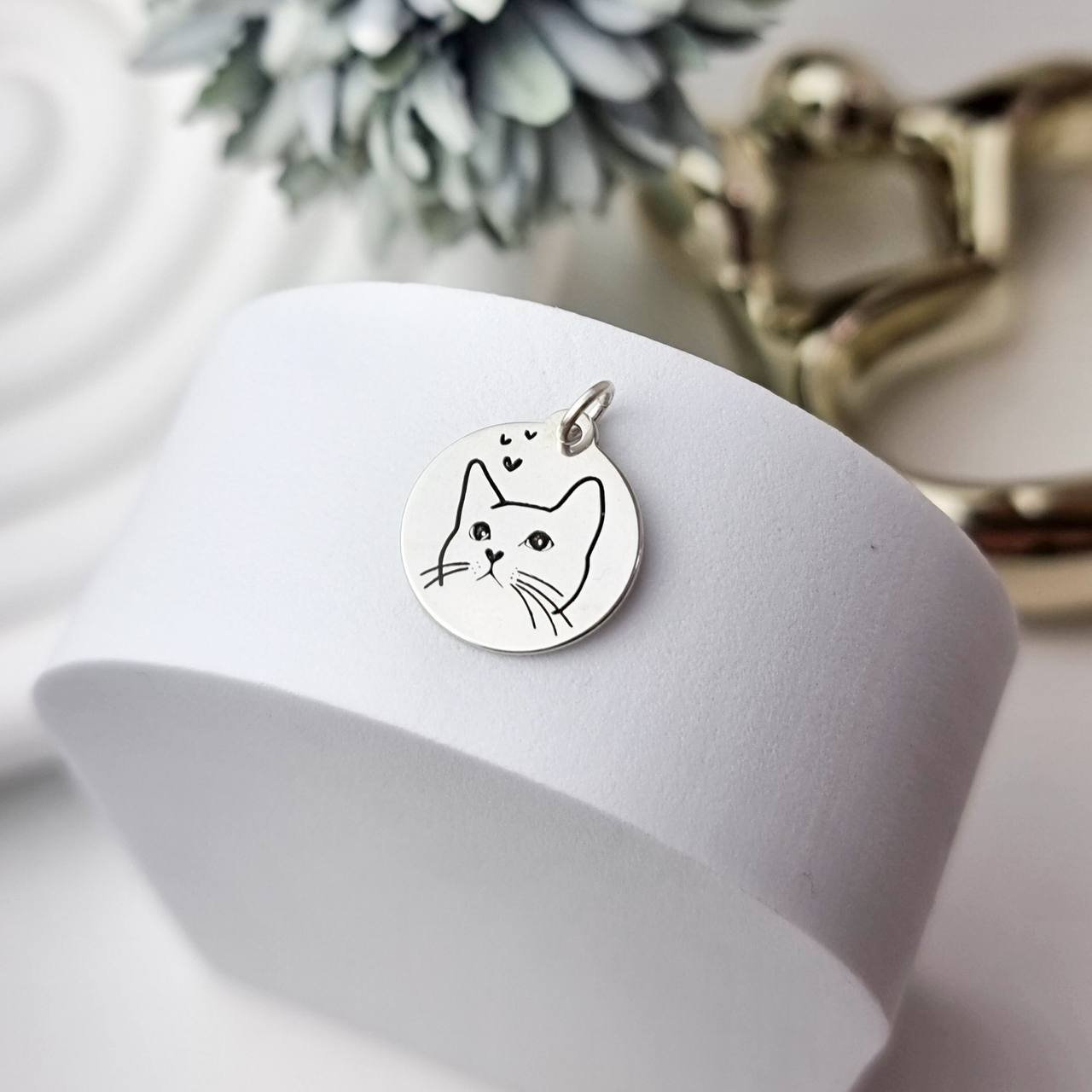 Pingente de Prata Medalha Gatinho