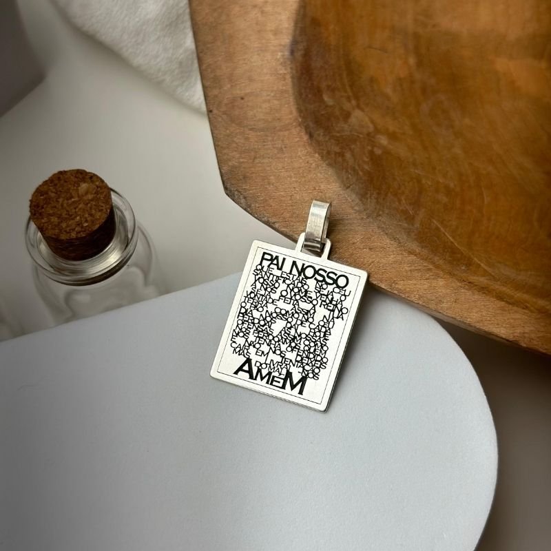 Pingente de Prata Placa Pai Nosso 28x20